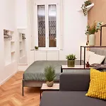 Milano Urban Flats Suite Sanzio 20 - Vicino A Duomo, Stadio E Fiera