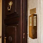 Milano Urban Flats Suite Sanzio 20 - Vicino A Duomo, Stadio E Fiera
